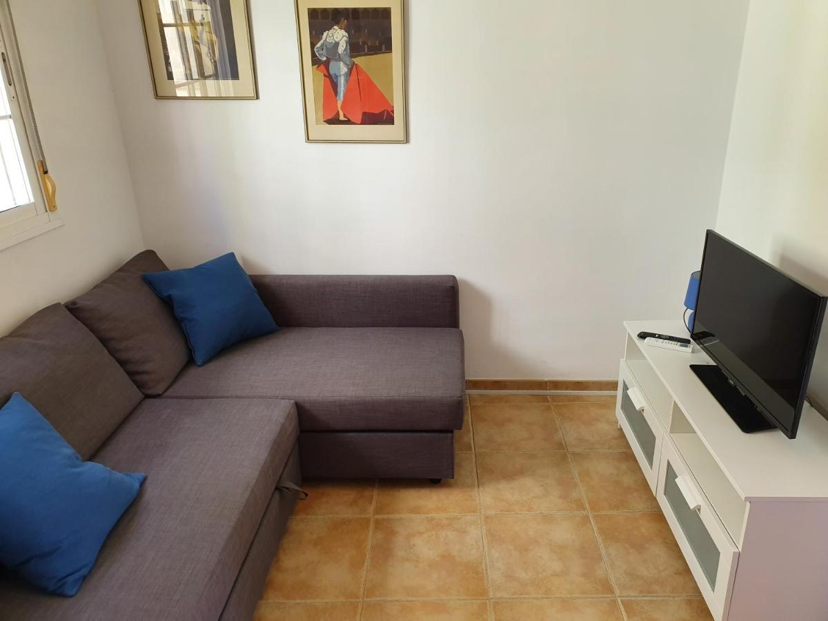 Casa de Férias Private Townhouse With Roof Terrace Close To The