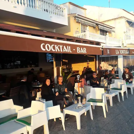 Private Townhouse With Roof Terrace Close To The Beach Málaga Buitenkant foto
